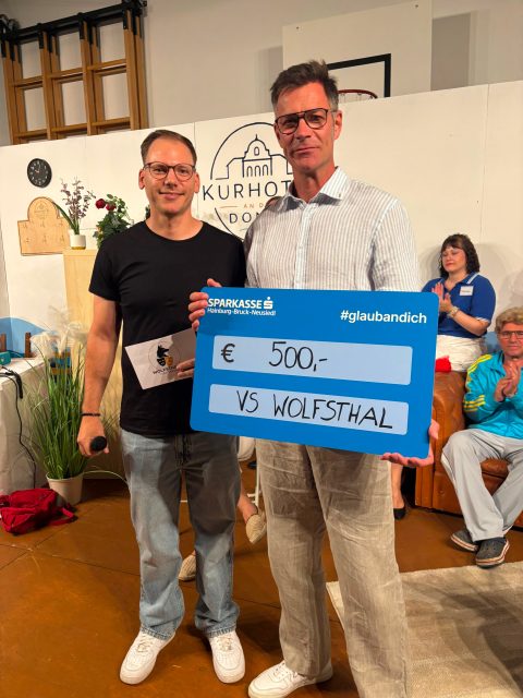 Wir möchten uns mit einer Spende von 500€ bei der Volksschule Wolfsthal bedanken. Danke, dass wir in eurem Turnsaal spielen durften. 🙏

Ein Dank geht auch an die @gemeindewolfsthal, sowie unseren Bürgermeister Michael Peterka und unseren Vizebürgermeister Christian Knaus. 🙏

Danke für die gute Zusammenarbeit. 🙏